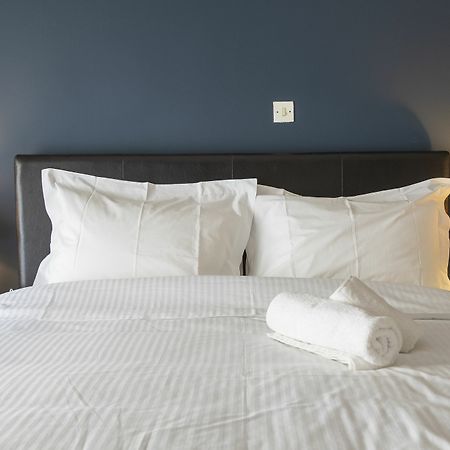 Megaron Blue Apartment เอเธนส์ ภายนอก รูปภาพ